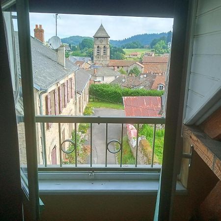 Eymoutiers  La Petite Ceriseヴィラ エクステリア 写真