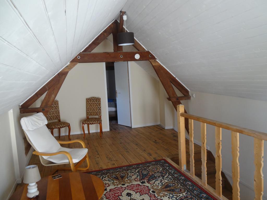 Eymoutiers  La Petite Ceriseヴィラ エクステリア 写真