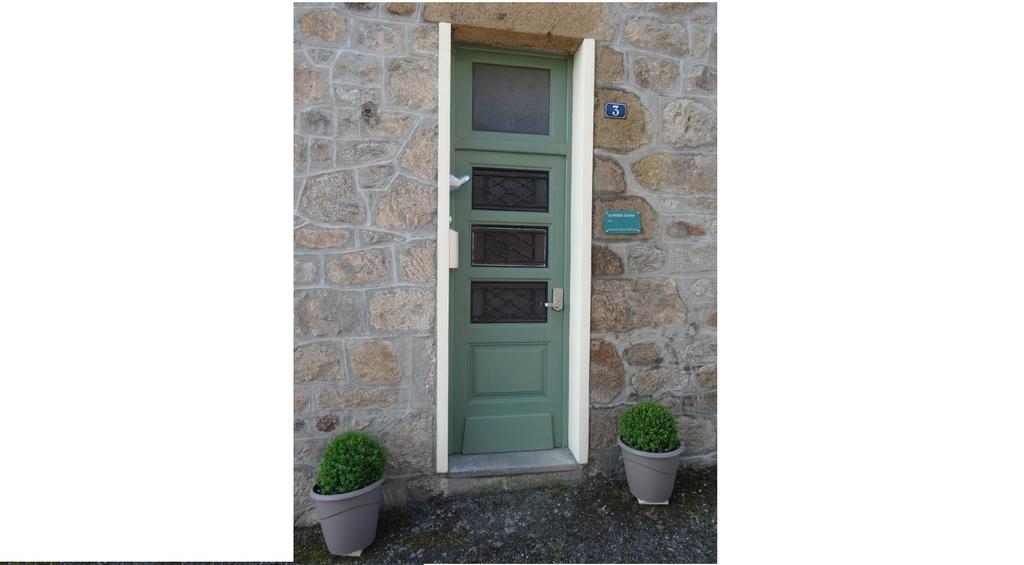 Eymoutiers  La Petite Ceriseヴィラ エクステリア 写真